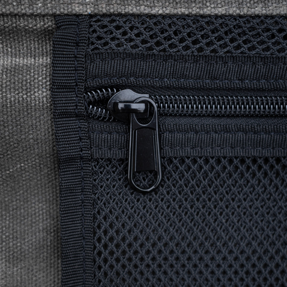 Yucca Beach Tote Charcoal - Yucca Fins